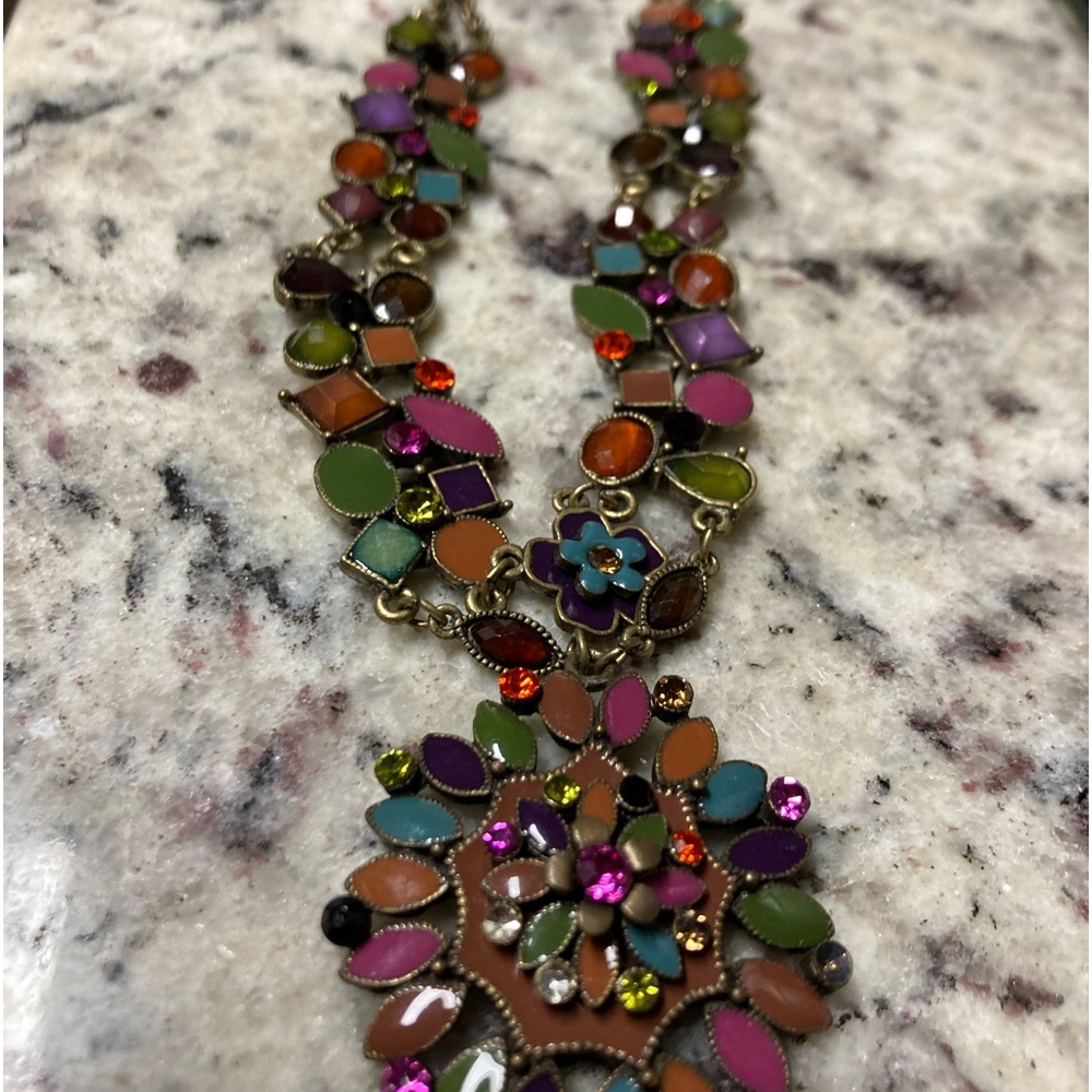 Lovely Jewel Tone Enamel Statement Necklace